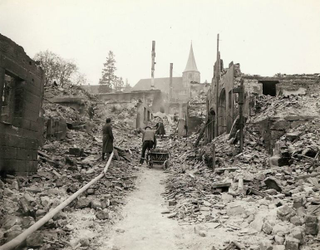 Illustration for article titled These Previously Unseen Photos Bear Witness to the Carnage of World War II